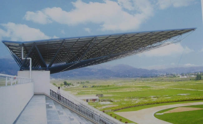 四平体育看台网架