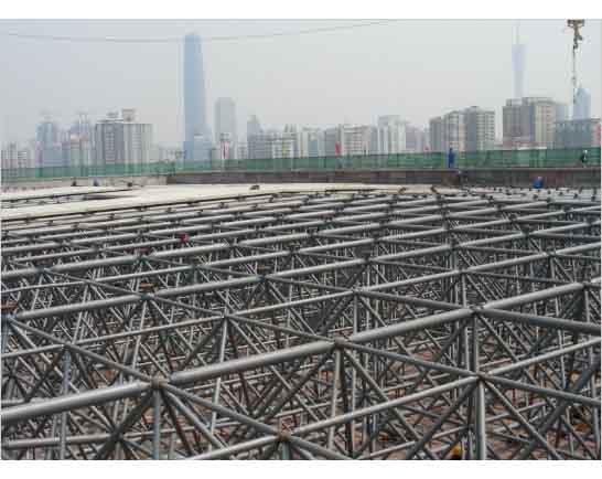 四平新建铁路干线广州调度网架工程